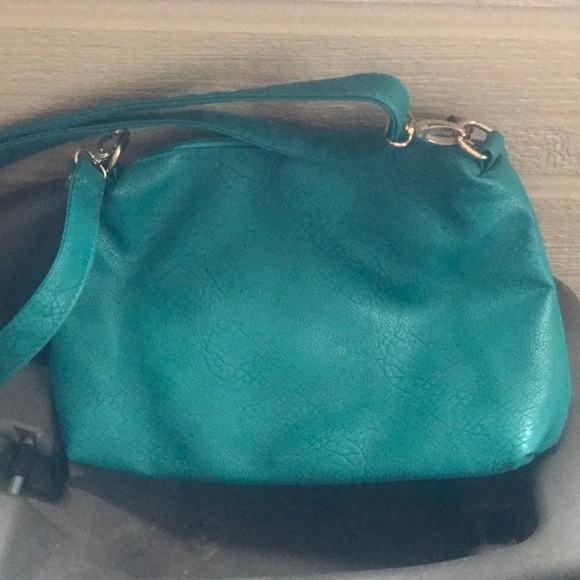 Purses - Picture 4 of 8